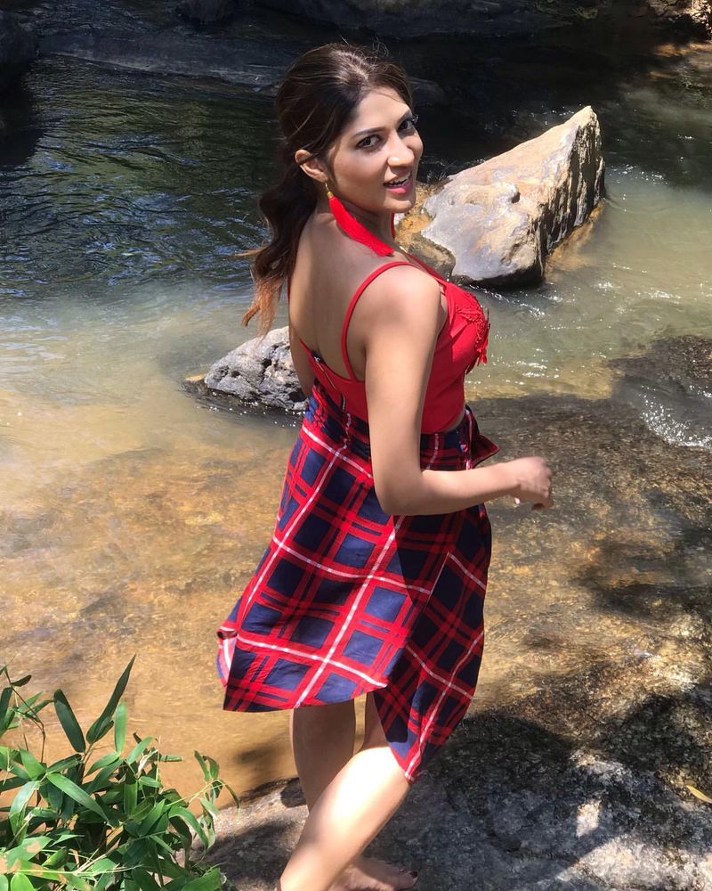 Sandalwood Heroine Iti Acharya Photos