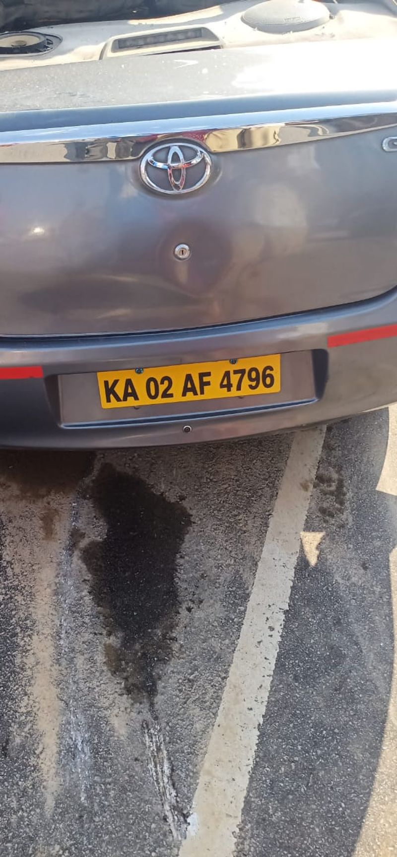 ಅಪಘಾತಕ್ಕೆ ತುತ್ತಾದ ಕಾರು