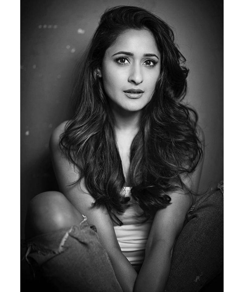 Pragyajaiswal 