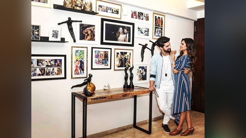 Jamai Raja actor ravi dubey and sargun mehta seaside apartment inside photos KPJ