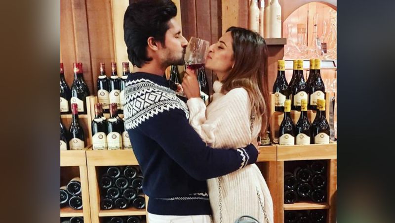 Jamai Raja actor ravi dubey and sargun mehta seaside apartment inside photos KPJ