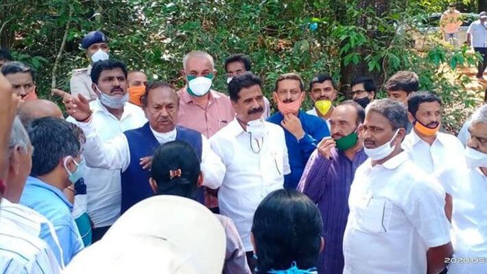 Huge no of people watches Ganapathi Lake Survey in Sagara Shivamogga Huge no of people watches Ganapathi Lake Survey in Sagara Shivamogga
