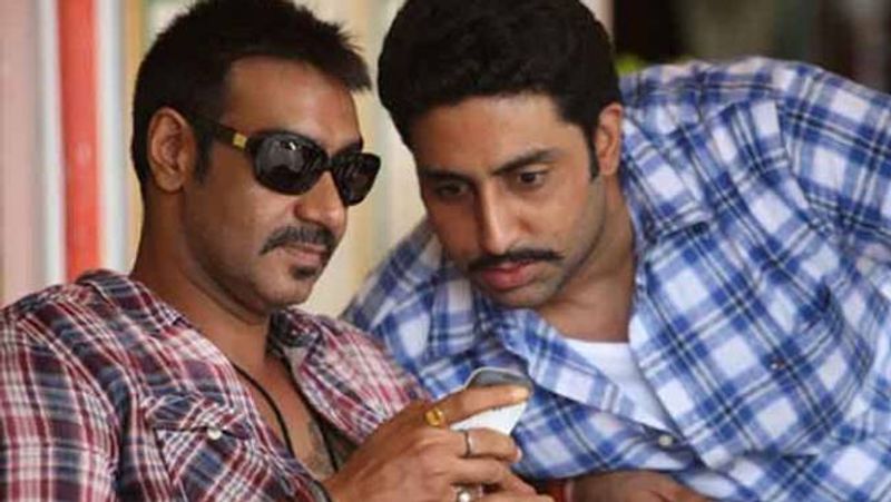 অভিষেক জানিয়েছিলেন ছবির শুটিং চলাকালীন অজয় দেবগণের কারণে তাকে ফুটপাতে রাত কাটাতে হয়েছিল।