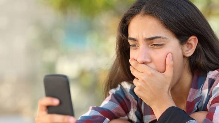 Excess usage of social media increases stress, know its 5 side effects MJA Excess usage of social media increases stress, know its 5 side effects MJA