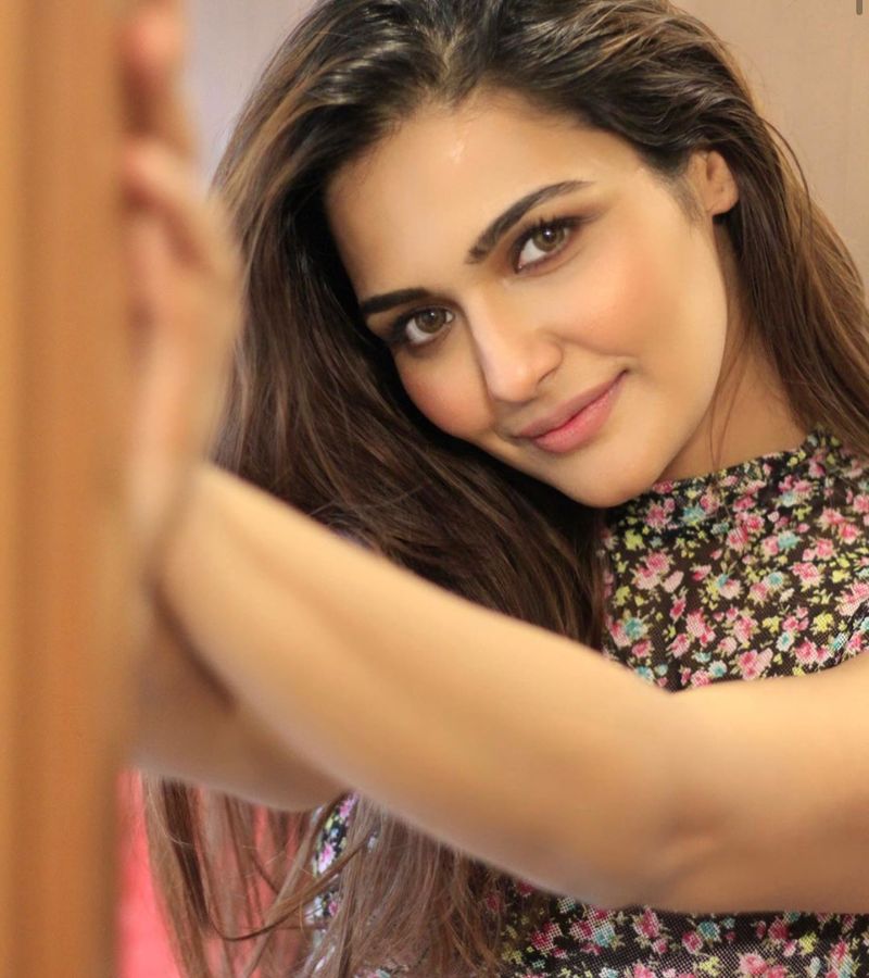 Aarthi Venkatesh photo gallery 