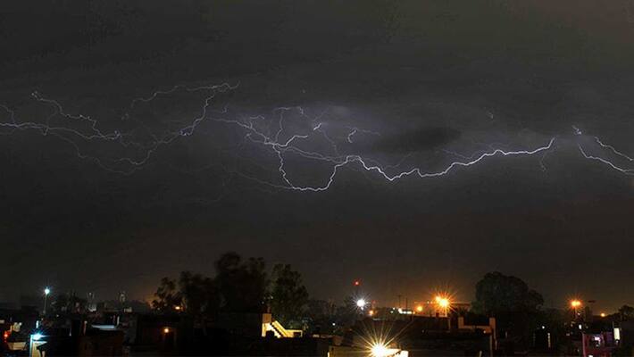 Two Killed Due to Lightning Strikes in Karnataka grg Two Killed Due to Lightning Strikes in Karnataka grg