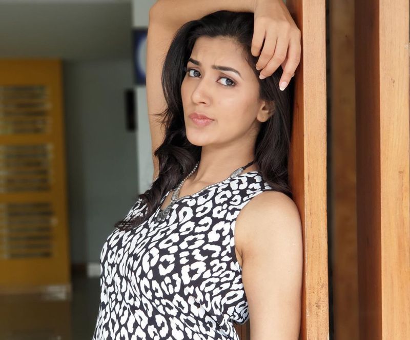 Anju kurian latest clicks 