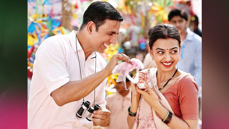 उन्होंने अपनी इस पोस्ट में फिल्म की एक्ट्रेस रही सोनम कपूर और राधिका आप्टे को टैग किया है। लेकिन फिल्म की प्रोड्यूसर रही पत्नी ट्विंकल खन्ना को टैग करना भूल गए। इस पर ट्विकंल ने पति को सबसे सामने अच्छा सबक सीखाया।
