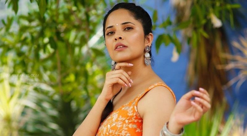 Anasuya Bharadwaj To Quit Jabardasth Show