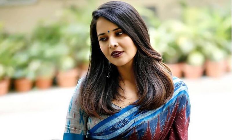 Anasuya Bharadwaj To Quit Jabardasth Show