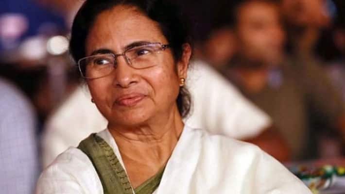Mamta Banerjee announces, all religious places will open in West Bengal from June 1 kpn Mamta Banerjee announces, all religious places will open in West Bengal from June 1 kpn