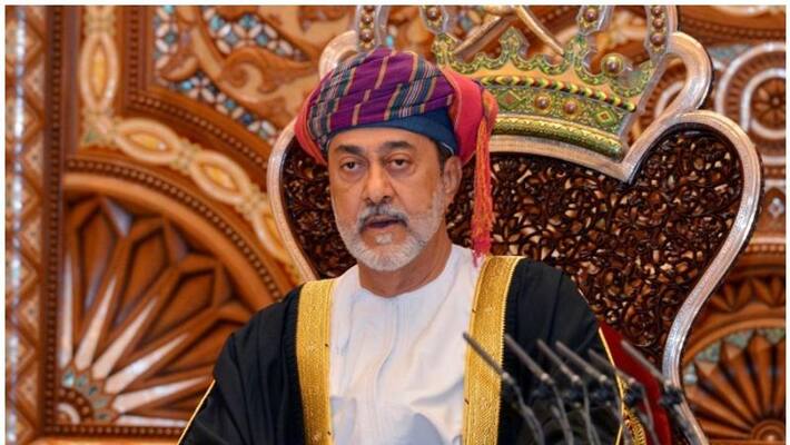 Oman sultan heads to UK Oman sultan heads to UK