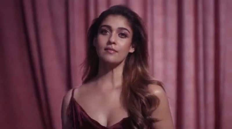 Bollywood Fame Praises on Lady super Star Nayanthara