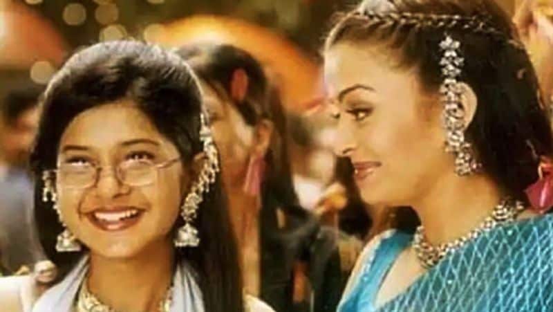 फिल्म 'कुछ ना कहो' में जेनिफर ने टीवी एक्ट्रेस मेघना मलिक की बहन और अभिषेक बच्चन की कजिन का रोल प्ले किया था। 