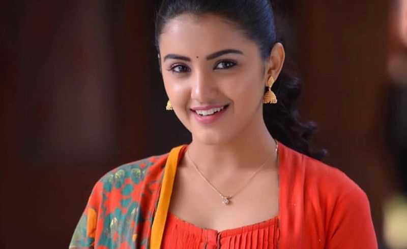 Malavika sharma photo gallery 