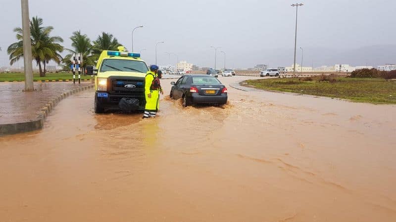heavy rain continues in oman