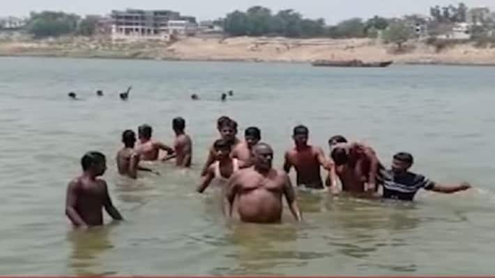 5 Teenagers Drrown In Ganga River While Filming For A TikTok Video 5 Teenagers Drrown In Ganga River While Filming For A TikTok Video
