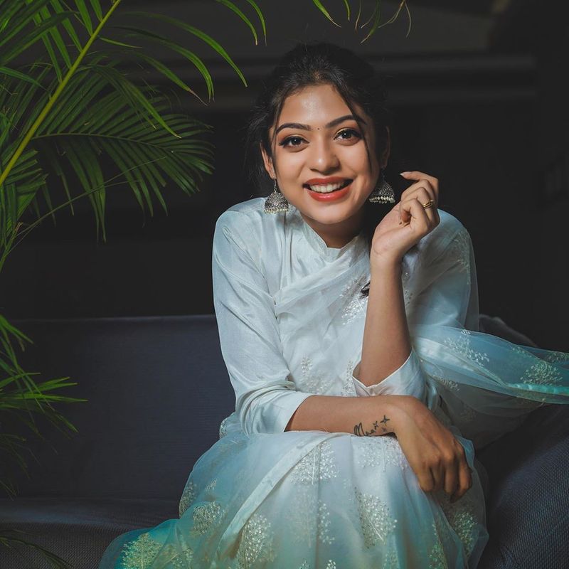 Varshabollama 