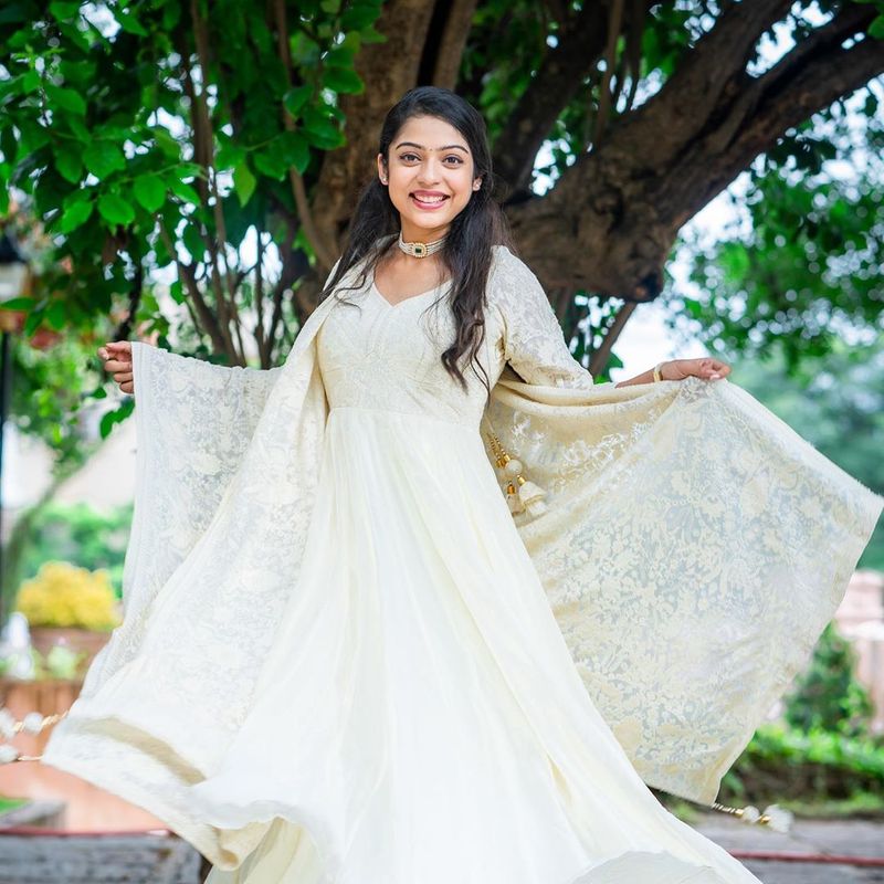 Varshabollama 