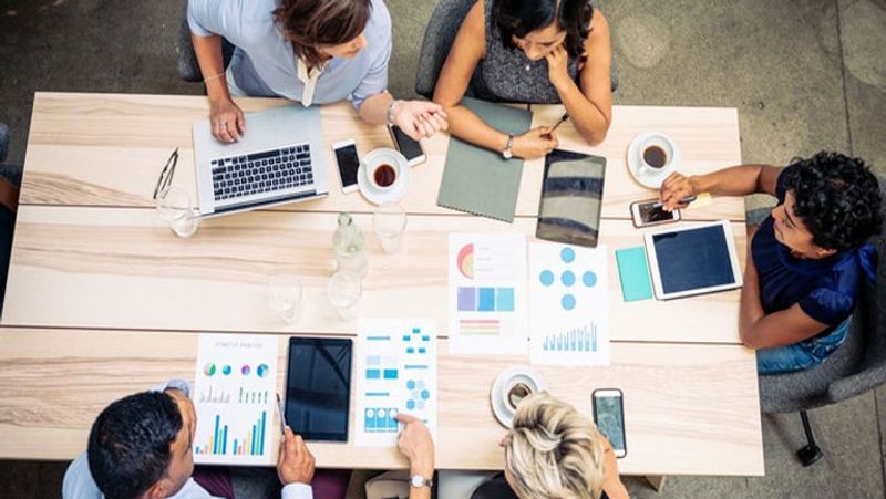 Tips to being friends with your co worker