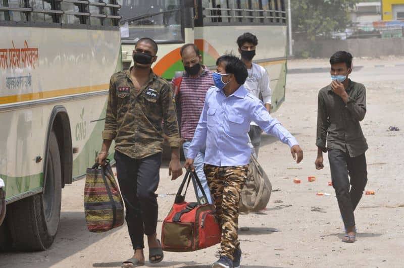 Gujarat relaxes lockdown; buses, government offices to resume operation from Monday
