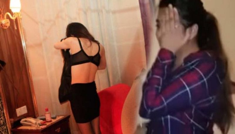 sex rocket in high tech way booking was done in online
