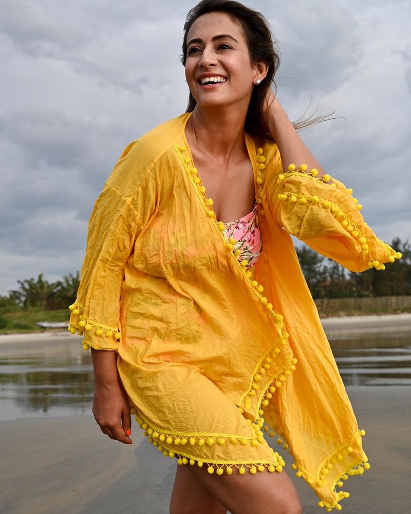 Pawan Kalyan Tammudu Movie Fame preeti jhangiani Photos