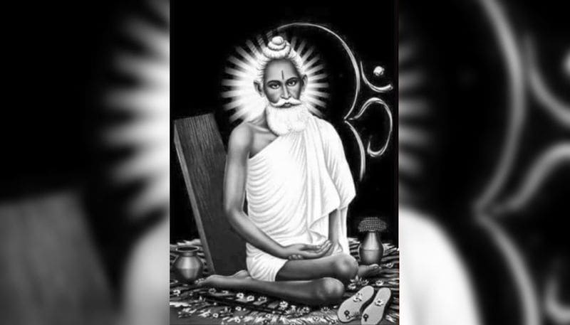 দীক্ষাগুরু হিসেবে ভগবান চন্দ্র গঙ্গোপাধ্যায় কয়েক বছর দেশে বাস করে লোকনাথ ও বেণীমাধব বন্দ্যোপাধ্যায় নামে শিষ্যদ্বয়কে সঙ্গে নিয়ে কালীঘাটে আসেন। পরে ভগবান গাঙ্গুলী তাঁদেরকে নিয়ে বারাণসীতে গমন করেন।