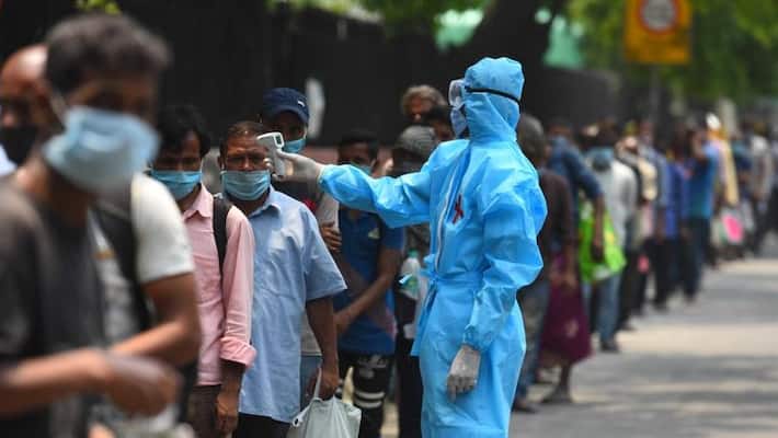 Centre rebukes media reports suggesting no cause of alarm amid pandemic, says EC informed on COVID situation-dnm Centre rebukes media reports suggesting no cause of alarm amid pandemic, says EC informed on COVID situation-dnm