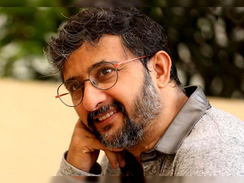 Director Teja Comments On Chiranjeevi, Balakrishna Issue