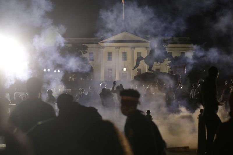 huge protest in front of whitehouse
