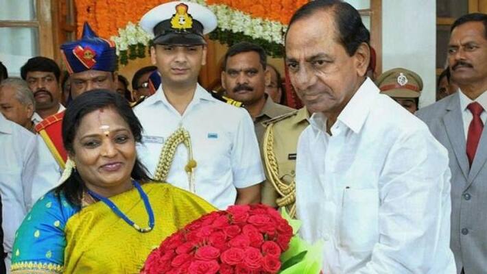CM KCR Wishes Governor Tamilisai Soundara Rajan On Her Birthday CM KCR Wishes Governor Tamilisai Soundara Rajan On Her Birthday