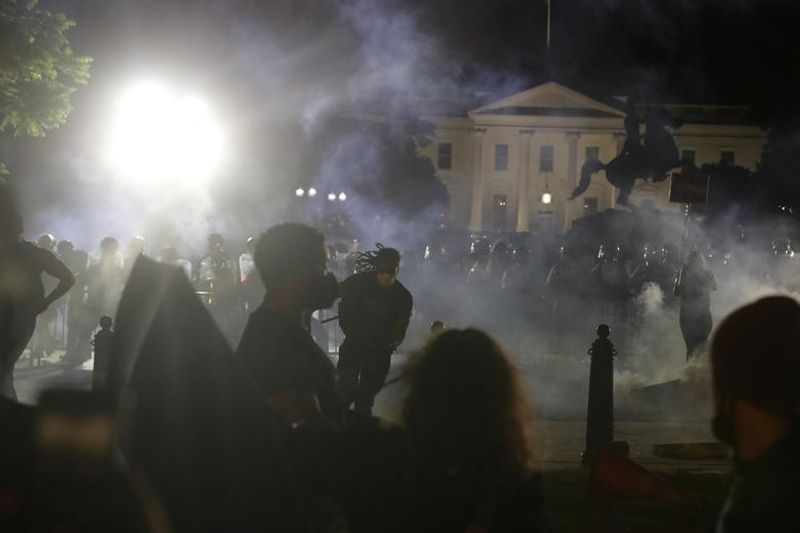 huge protest in front of whitehouse