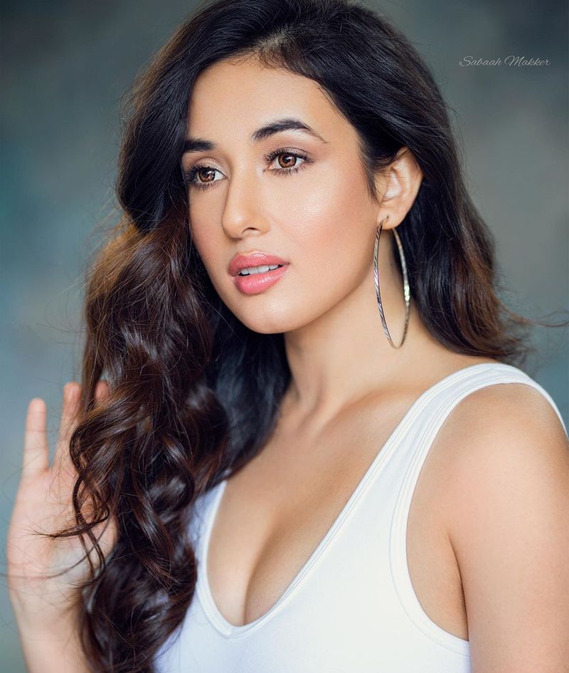 Aditi Budhathoki latest instagram photos