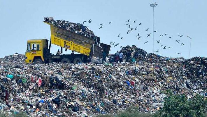 medical wastage mixing with corporation garbage corona danger medical wastage mixing with corporation garbage corona danger