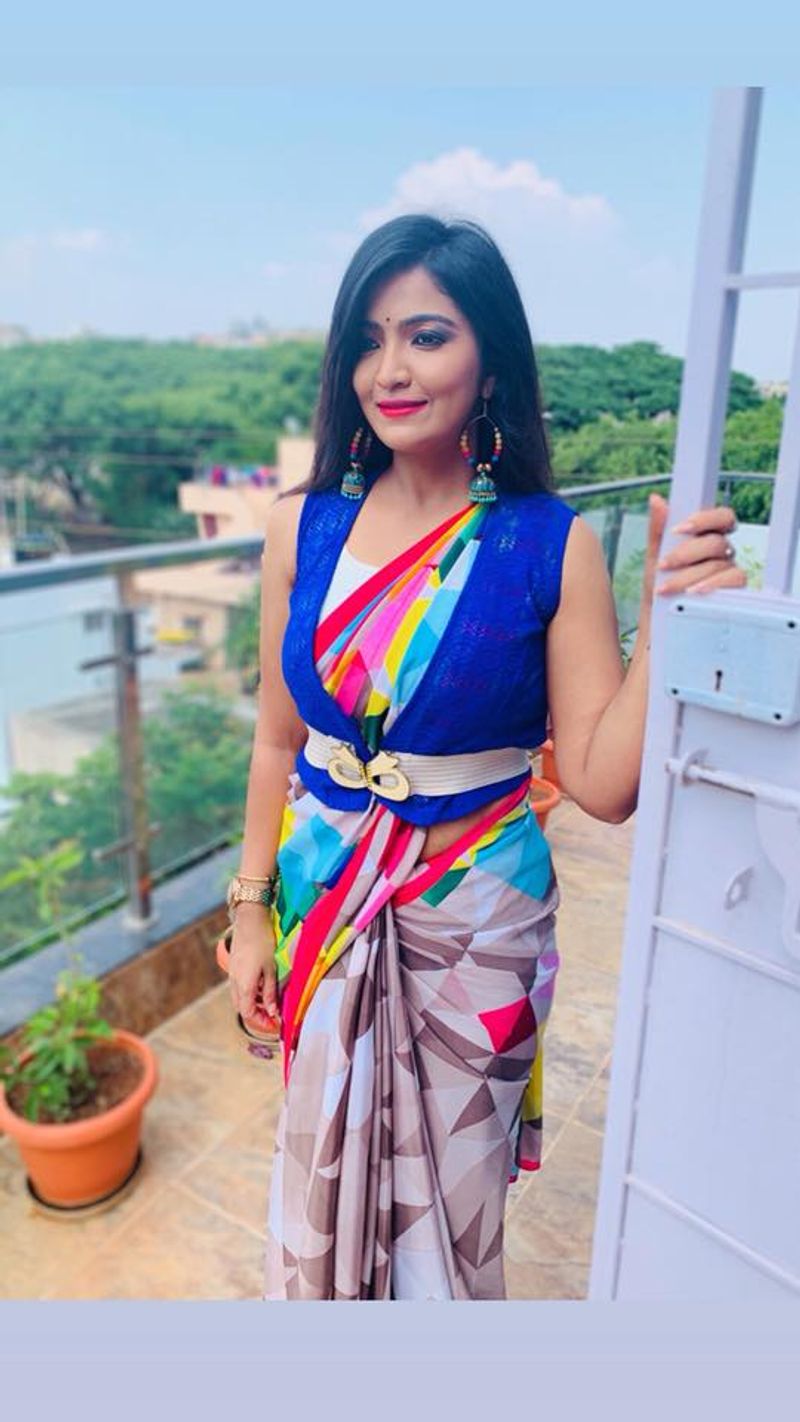 ಪಾತ್ರ ತುಂಬಾ ಖುಷಿ ಕೊಟ್ಟಿದೆ. ಸೌಂದರ್ಯ ಪಾತ್ರಕ್ಕೆ ನೀವು ತೋರಿಸಿದ ಅಭಿಮಾನ, ಪ್ರೀತಿಗೆ ನಾನು ಚಿರಋಣಿ. ಮಂಗಳಗೌರಿ ಮದುವೆ ಧಾರಾವಾಹಿ ನನಗೆ ಹೊಸ ಬದುಕು ಕಟ್ಟಿಕೊಟ್ಟಿದೆ ಎಂದು ಬರೆದಿದ್ದಾರೆ.