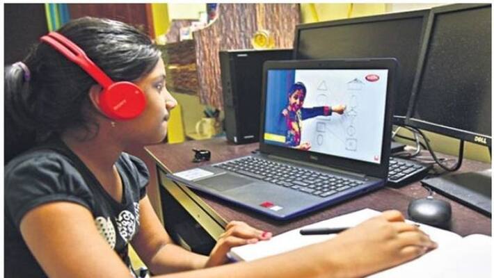 A popular campaign to make digital devices available to children A popular campaign to make digital devices available to children