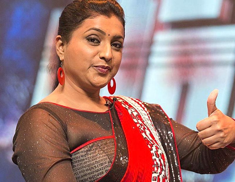 Poonam kaur likes Roja's controversial comments on Pawan