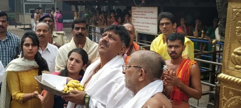 ಇನ್ನು ವಿ. ಜಿ. ಸಿದ್ಧಾರ್ಥ ಸಾವಿಗೂ ಮೊದಲೇ ಈ ಮದುವೆ ಮಾತುಕತೆ ನಡೆದಿತ್ತು ಎಂಬ ವಿಚಾರ ತಿಳಿದು ಬಂದಿದೆ.