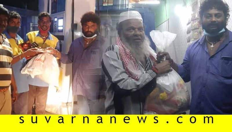 Kannada actor Huccha venkat in Srirangapatna requesting public help