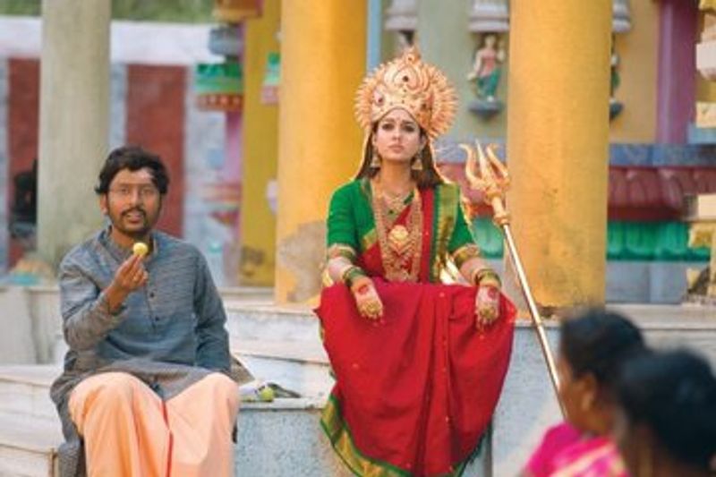 ஆணாதிக்கம் மிக்க தமிழ் சினிமாவில் நயன்தாரா நம்பர் ஒன் நாயகியாக வலம் வரக் காரணம் அவருடைய டிசிப்லின் தான், அதனால் தான் அவர் இன்றளவும் நீடிக்கிறார் என்று புகழ்ந்து தள்ளினார். 
