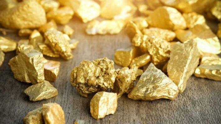 83 lakh worth gold seized in Kerala 83 lakh worth gold seized in Kerala