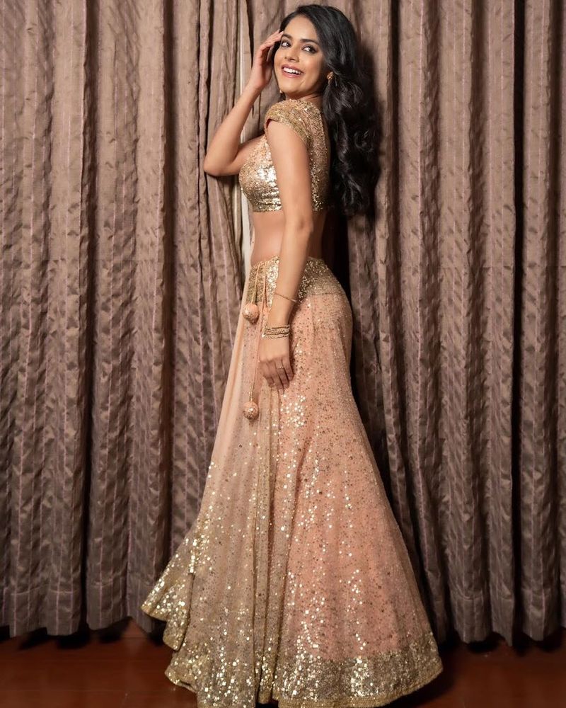Raj Tharun heroine Riddhi Kumar latest instagram photos
