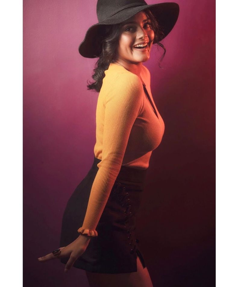 Raj Tharun heroine Riddhi Kumar latest instagram photos