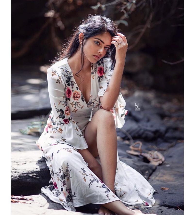Raj Tharun heroine Riddhi Kumar latest instagram photos