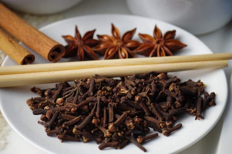 how to grow clove in home