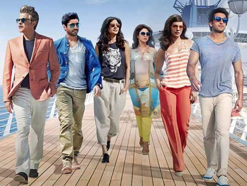 নিন্দুকদের মতে, অনুষ্কা যখন বিরাটকে ডেট করতেন না, তখন তাঁর ব্যক্তিত্ব ভিন্ন ধরণের ছিল। তিনি সকলের সঙ্গেই কথা বলতেন।