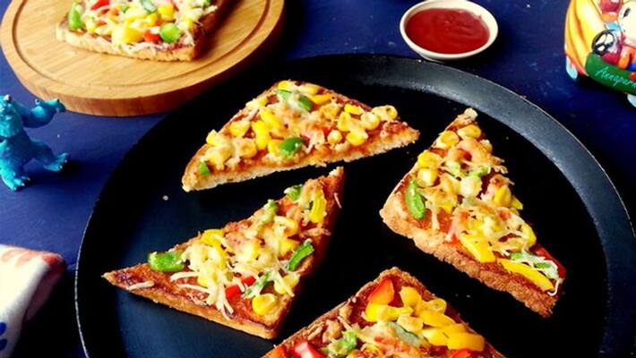 How to cook bread pizza How to cook bread pizza