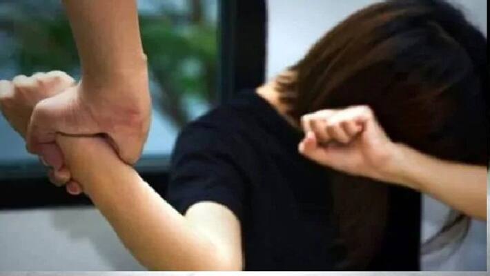 swamiji rapes woman in mysore swamiji rapes woman in mysore