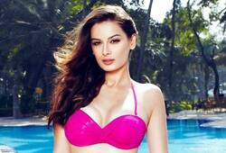 You have seen the hot look of sexy, hot pool girl Evelyn Sharma with Pani Pani